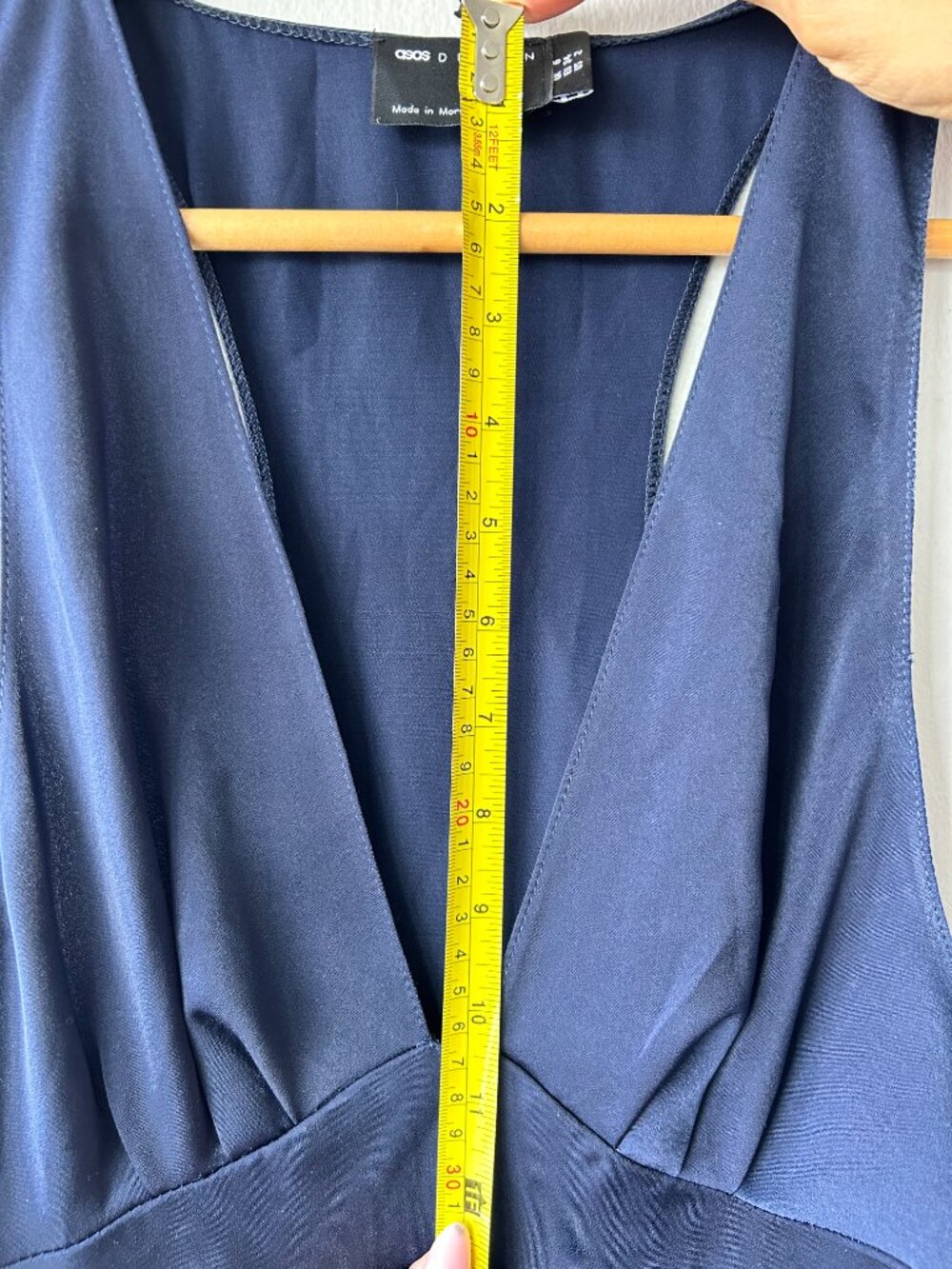 ASOS DESIGN Bias Cut Plunge Satin Midi Dress Racerback Navy US 2 NWT - Picture 9 of 9